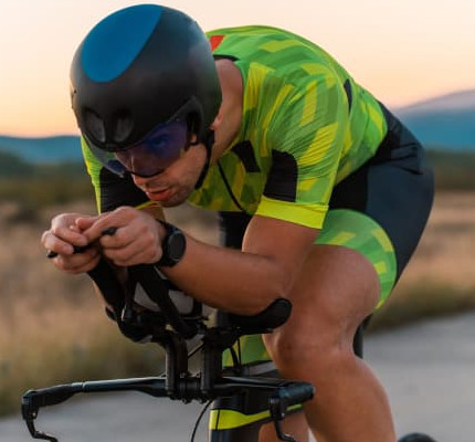 Kun je in een jaar tijd trainen voor een hele triatlon?
